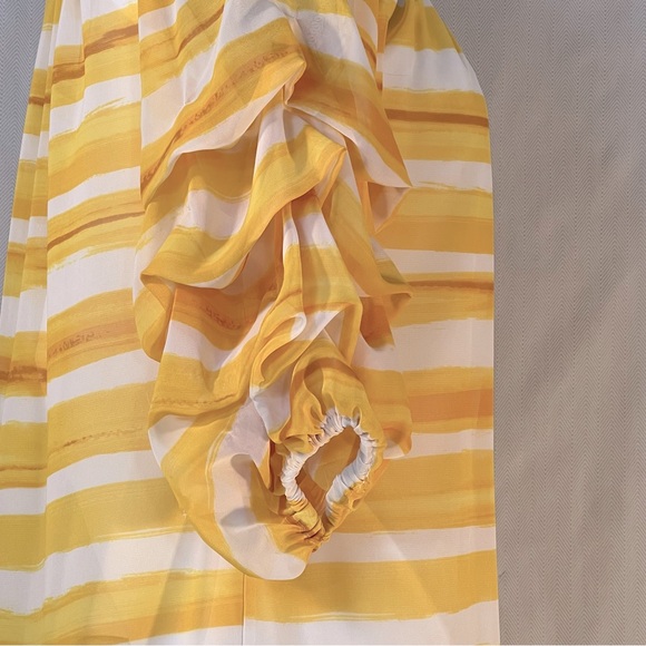 Coco Bianco Top Yellow Strip Round Neck Gathered 3/4 Sleeves Relaxed Fit M - Picture 4 of 8